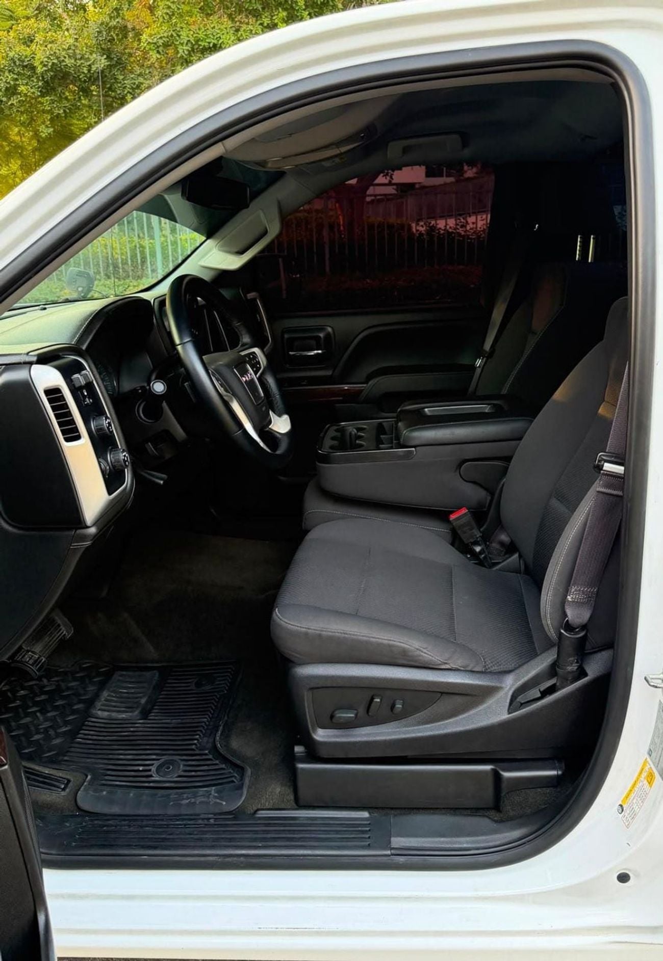GMC Sierra 1500 REG/CAB SLE Z71