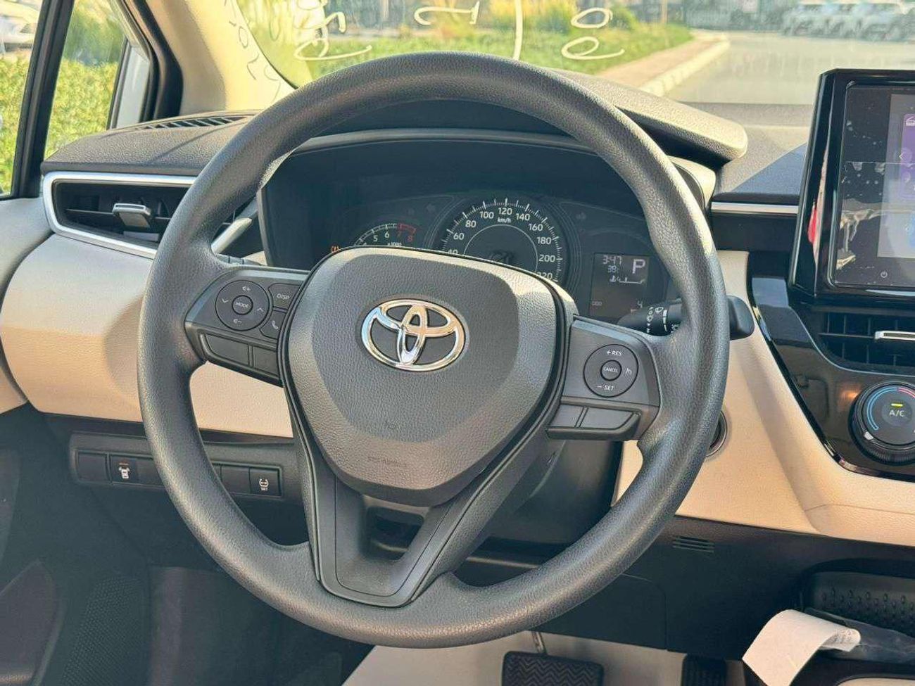 Toyota Corolla XLI TOYOTA COROLLA 2.0L V PETROL SEDAN 2026