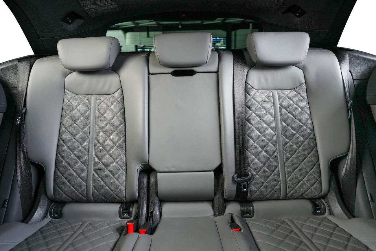 Audi Q8 55 TFSI S-LINE LUXURY Super SUV-Bang & Olufsen Advanced 3D Sound system-Well Maintained