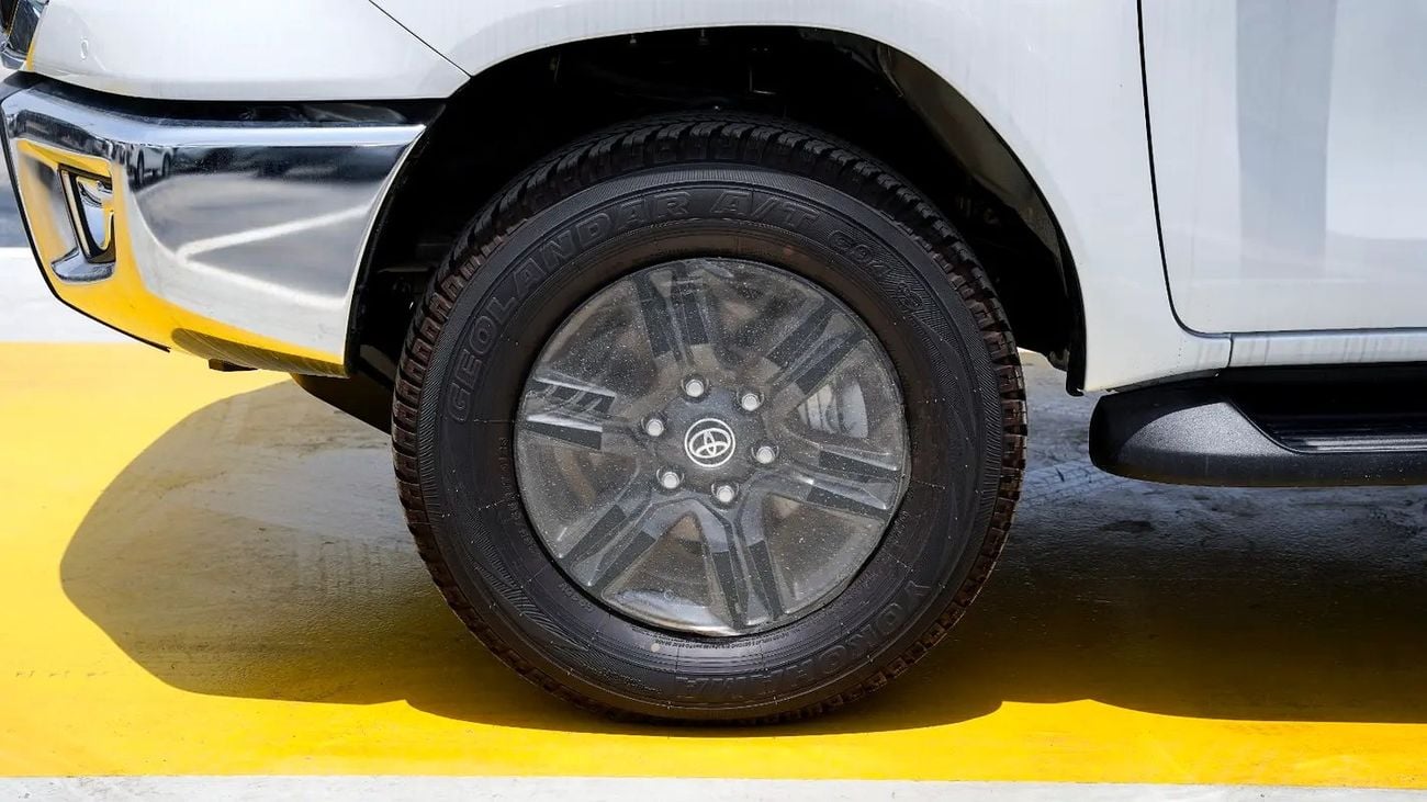 Toyota Hilux GLX 2.8 FULL GCC Specs