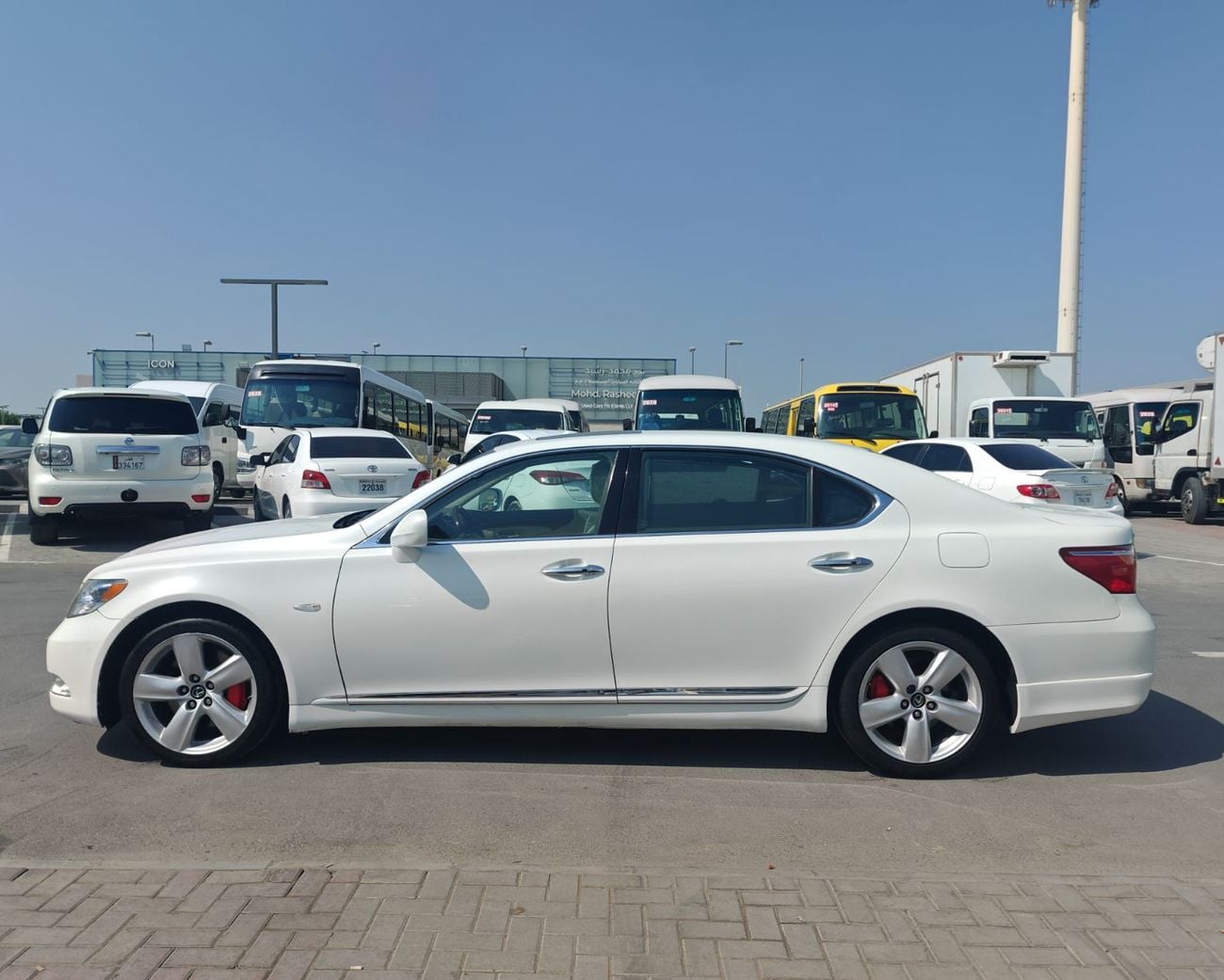 Lexus LS460 PLATINUM LWB 4ST