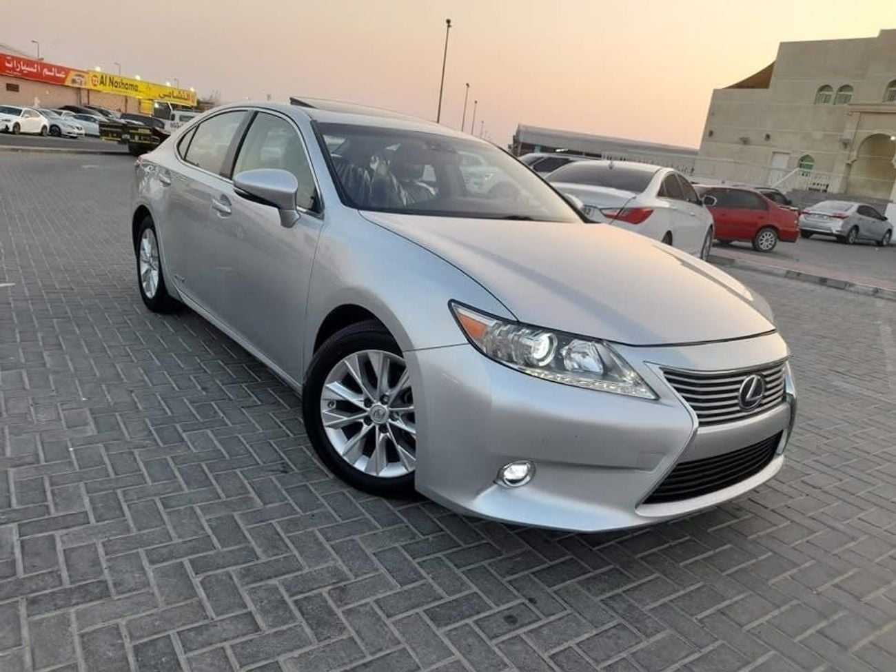 لكزس ES300h STANDARD 2013