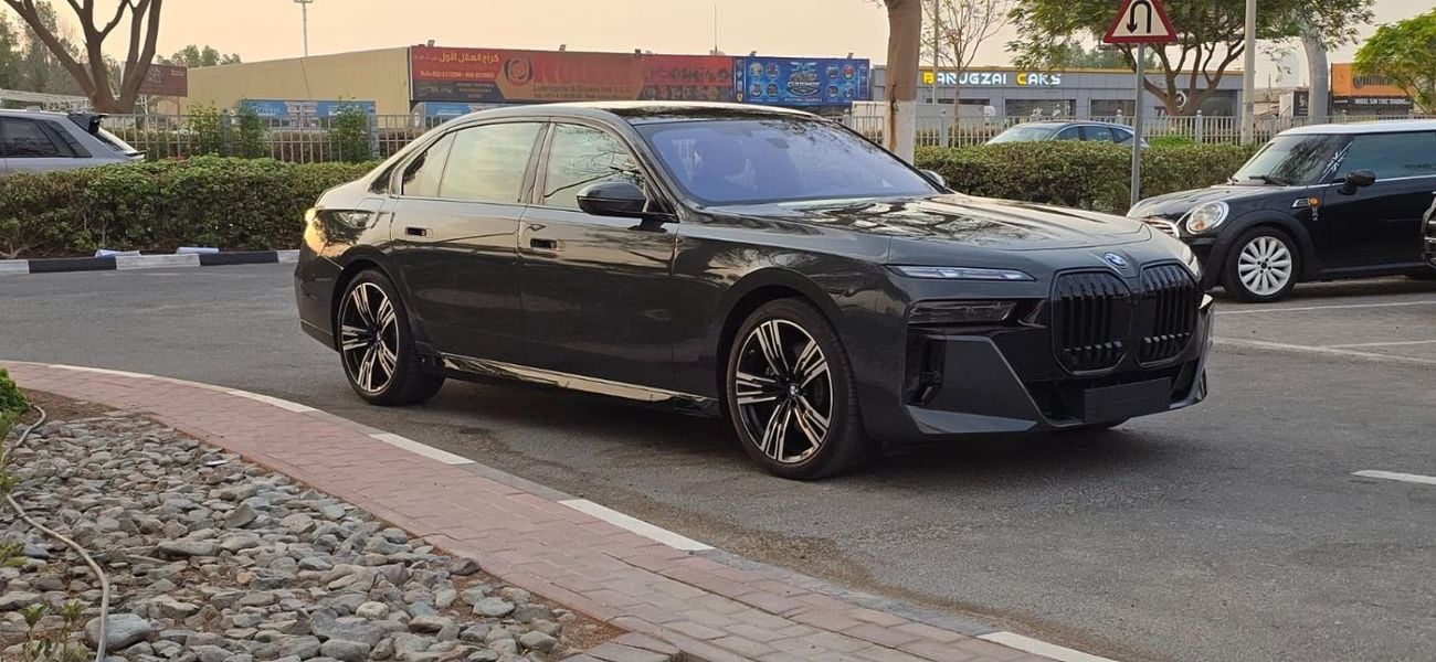 BMW 735i