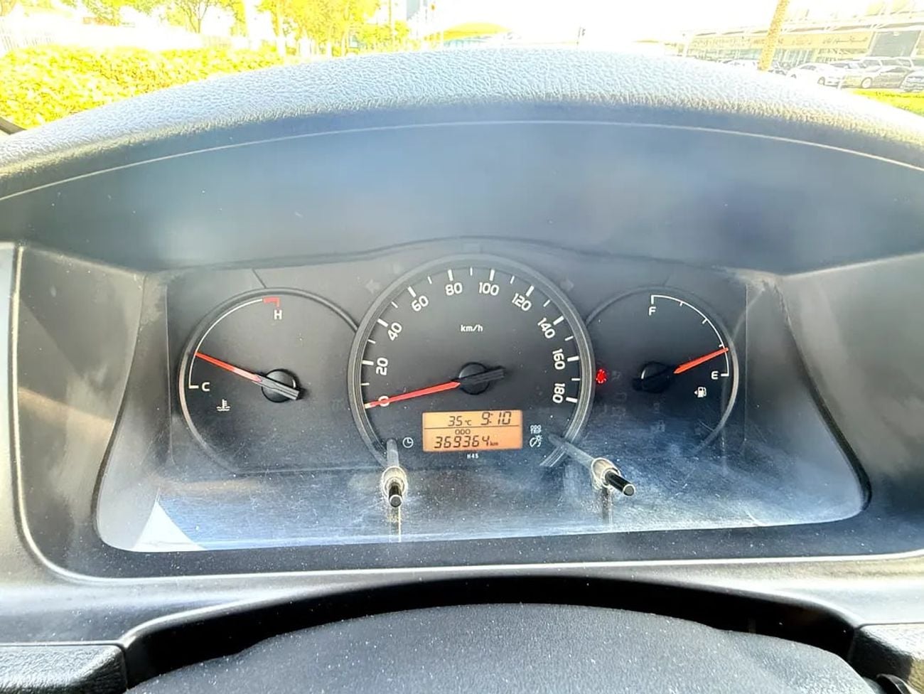 Toyota Hiace GL Year 2.7L GCC Specs-Excellent Condition