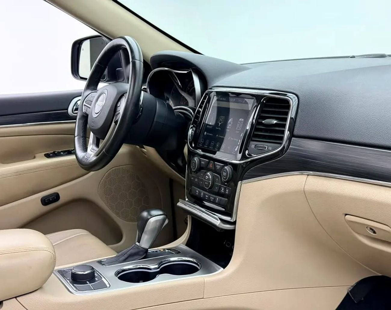 Jeep Grand Cherokee LIMITED GCC Specs