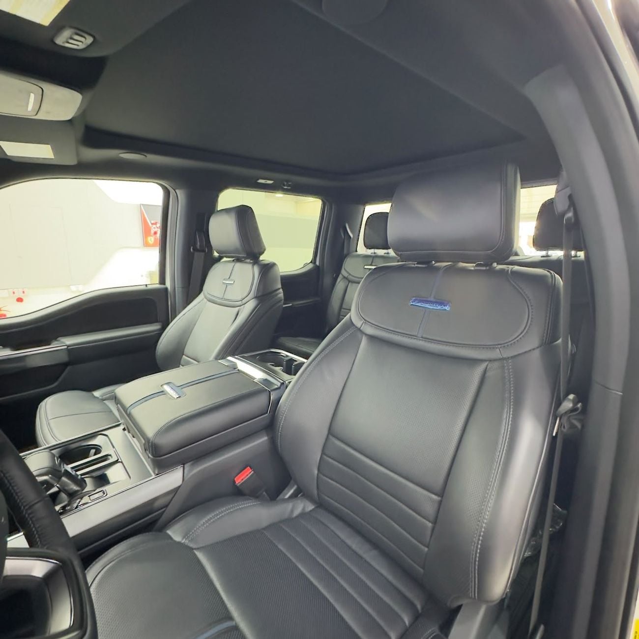 Ford F-150 PLATINUM CREW CAB