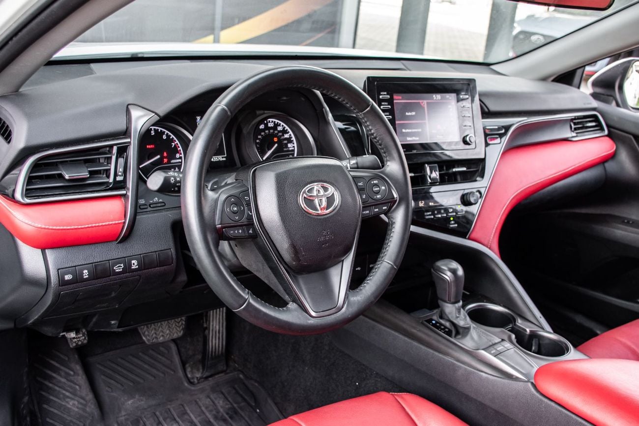 Toyota Camry SE Toyota Camry SE 2023