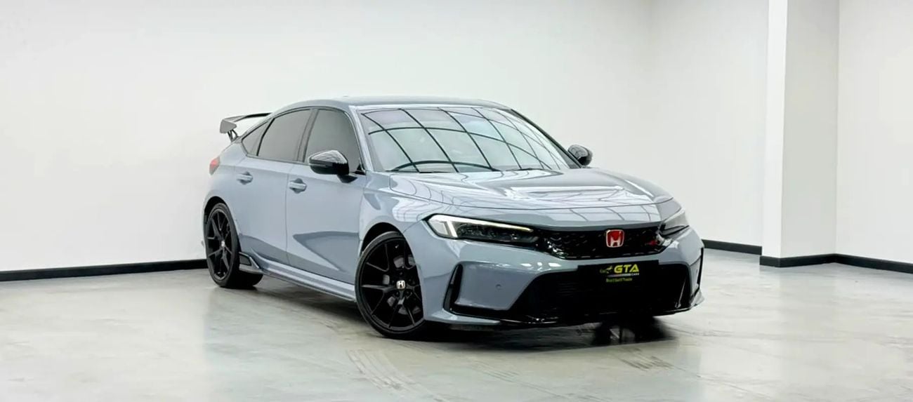 Honda Civic Type R, Warranty, Full Service History, Very Low Km, Fully Loaded, GCC