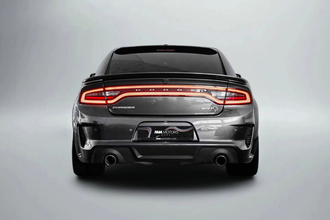 دودج تشارجر SRT HELLCAT WIDEBODY