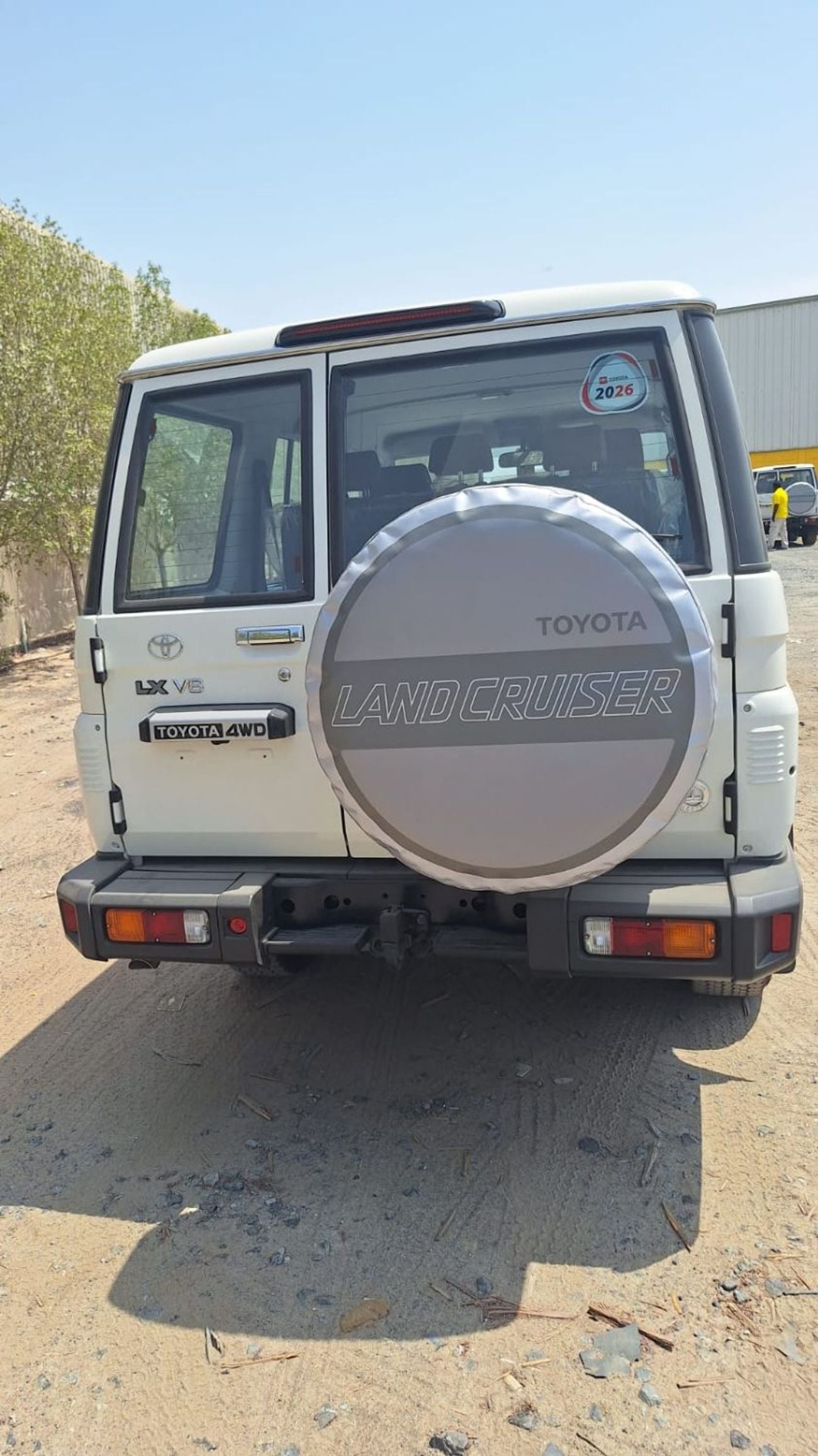 Toyota Land Cruiser 70 LC76 LX