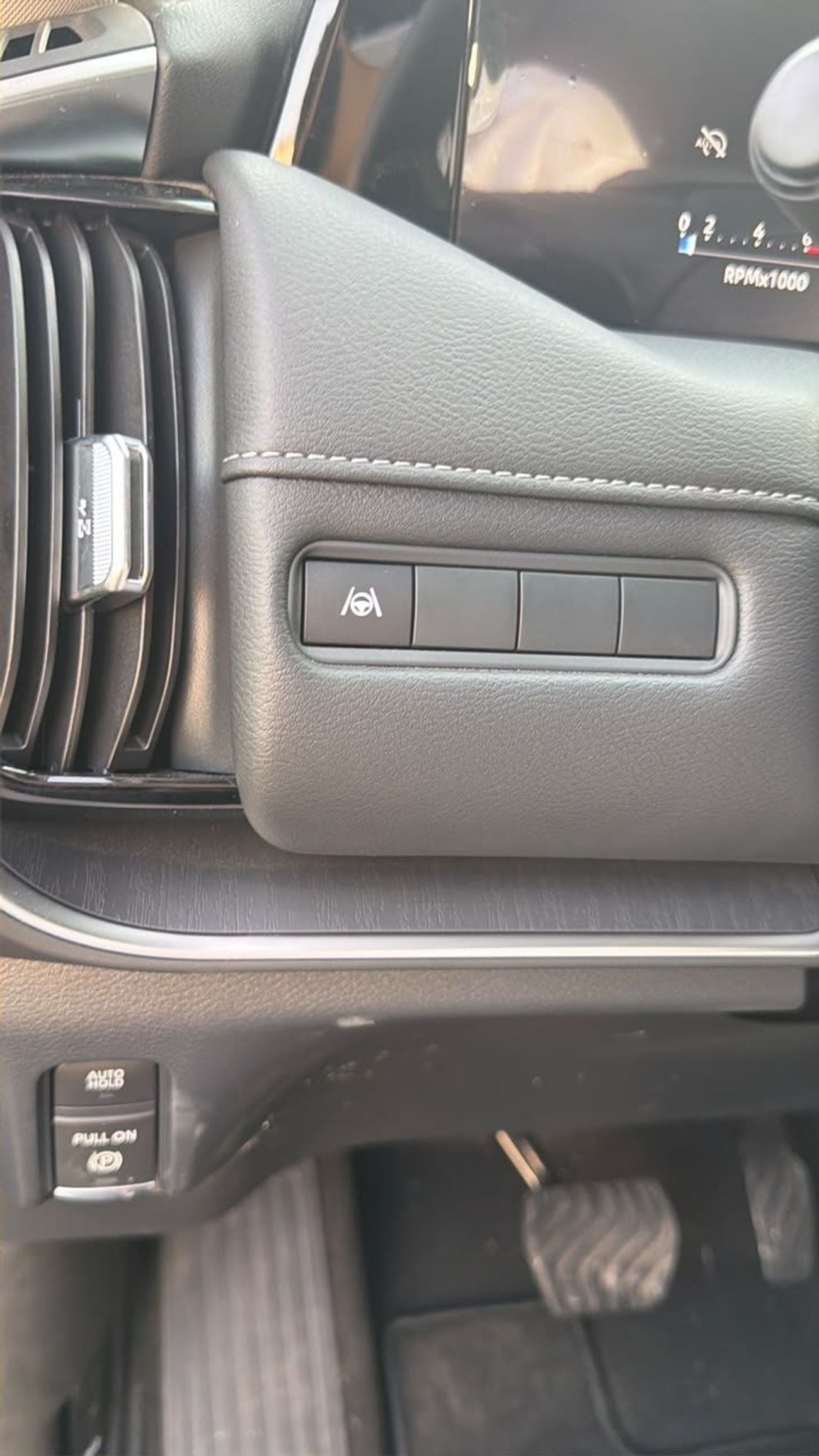 Nissan Armada