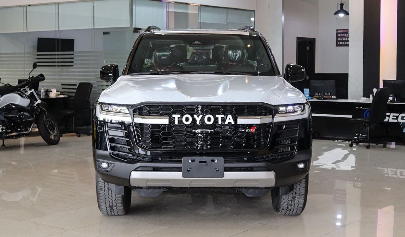 تويوتا لاند كروزر GR SPORT 2026 Model Toyota Land Cruiser (LC300) 3.5 Petrol 4WD 10A/T
