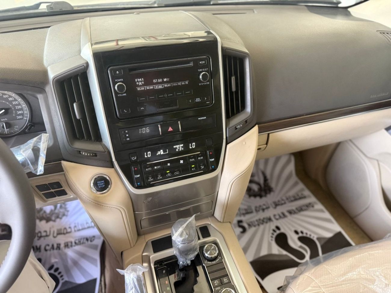تويوتا لاند كروزر GXR DIESEL V8 LHD