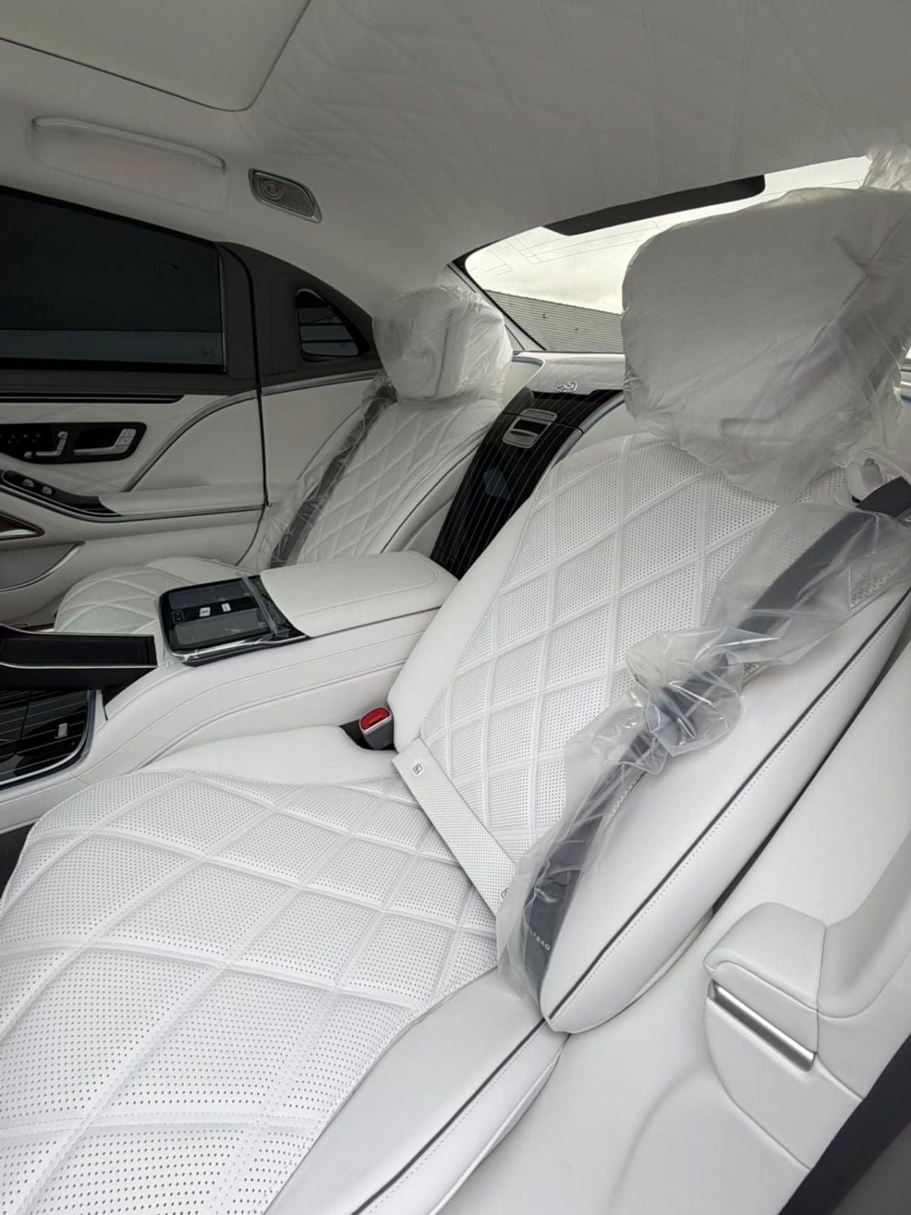 Mercedes Maybach S680 Maybach