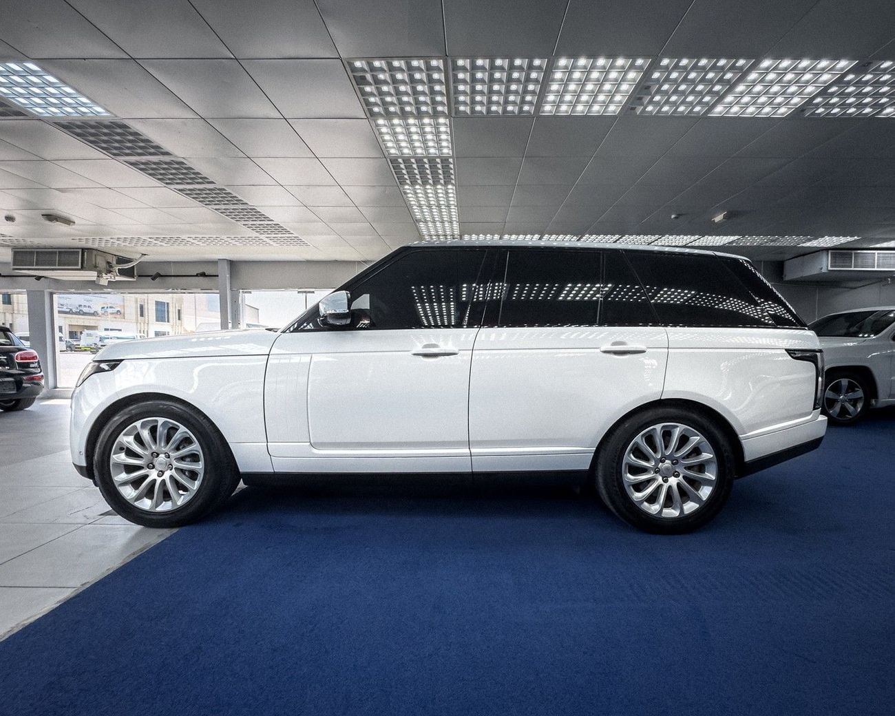 Land Rover Range Rover HSE Land Rover Range Rover 2019 GCC specs