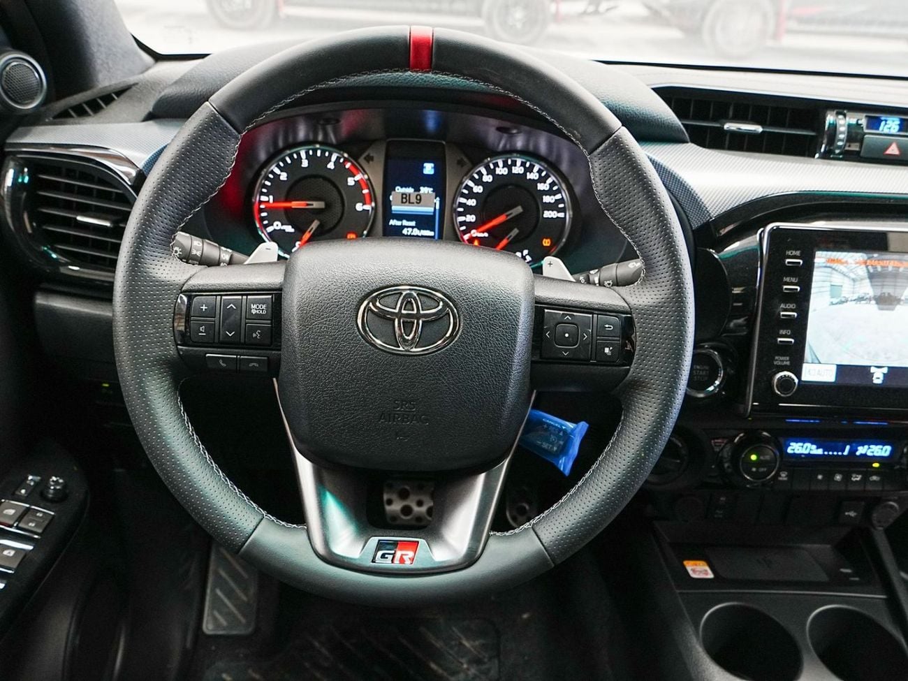 Toyota Hilux GR SPORT