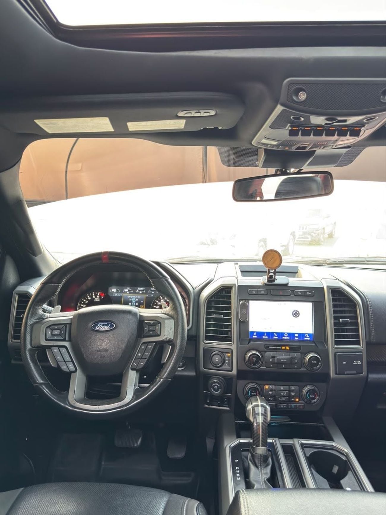 Ford F-150 RAPTOR CREW CAB LUX