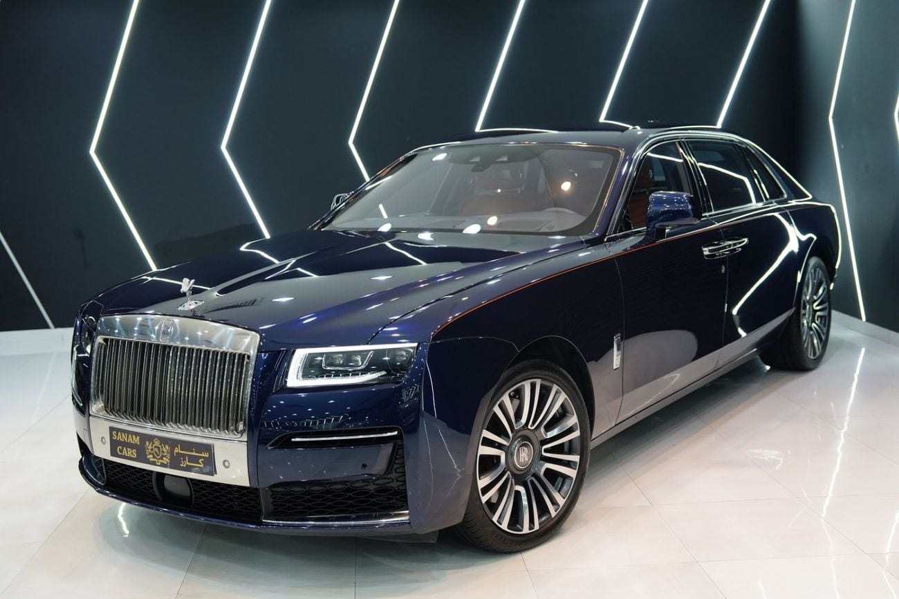 Rolls Royce Ghost EWB 2024 Rolls-Royce EWB, Rear Entertainment, Illuminated Grille, Starlight, Dealer Warr + Serv!!