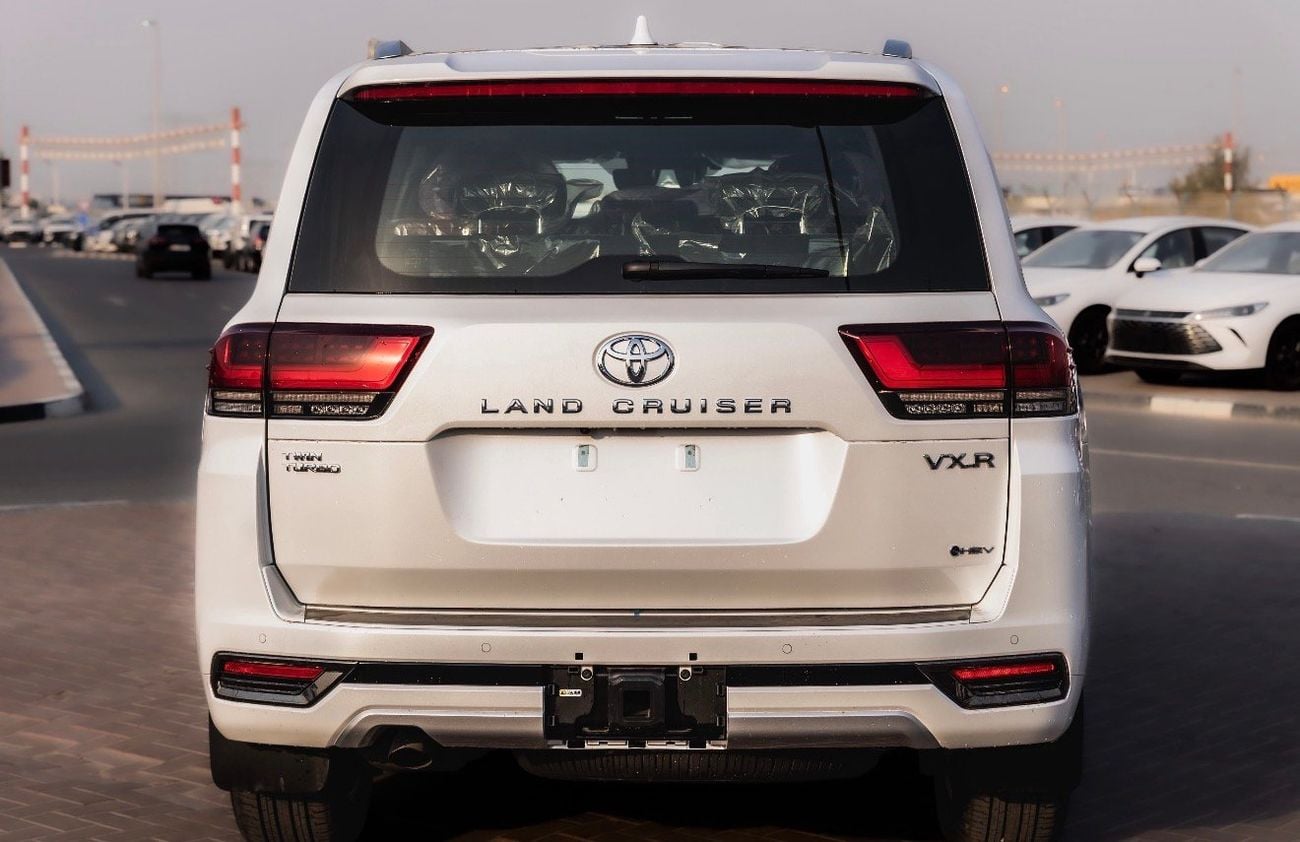 Toyota Land Cruiser VXR