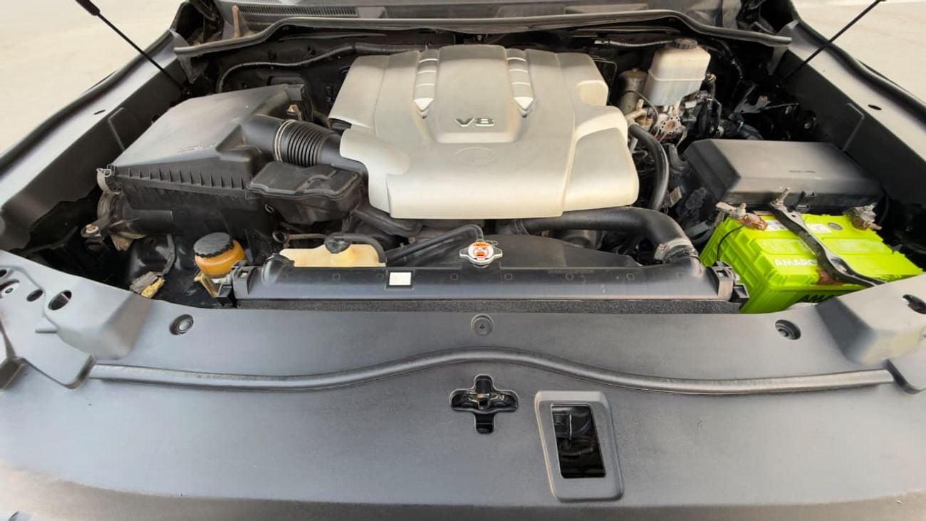 Toyota Land Cruiser GXR 2008 | 4.7L PETROL | LHD | 4WD | MODIFIED TO LC300 2025 MODEL