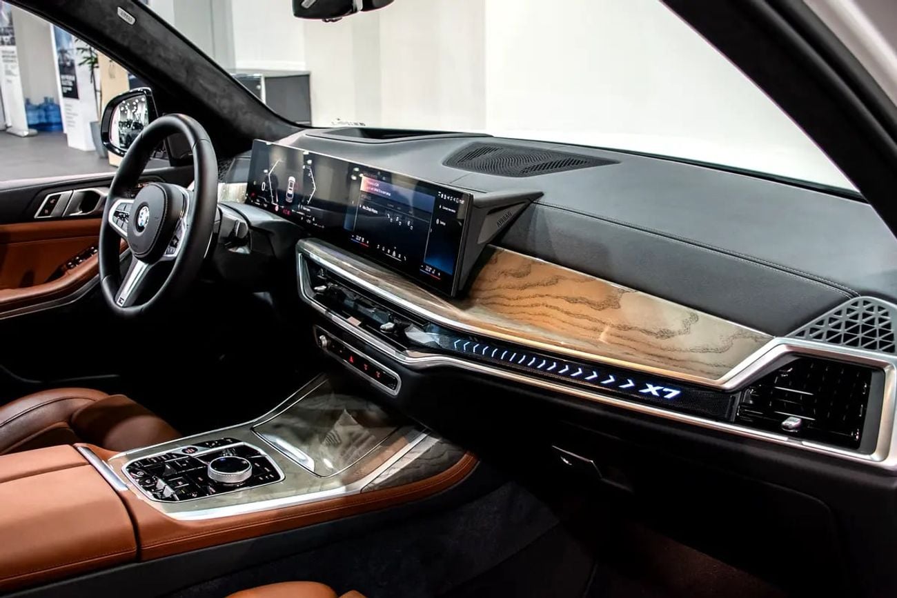 BMW X7 XDRIVE40i MASTERCLASS M SPORT PACKAGE xDrive40i Luxury M Sport Package 7 Seats