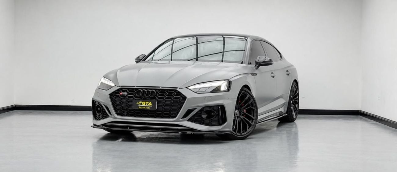 Audi RS5 STANDARD