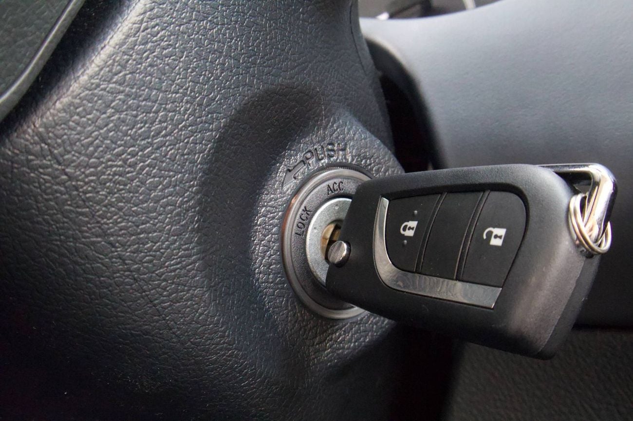 تويوتا هيلوكس GL Toyota Hilux Double Cabin