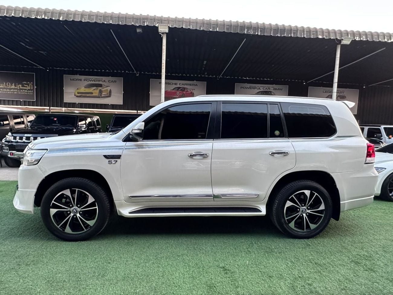 Toyota Land Cruiser VXR