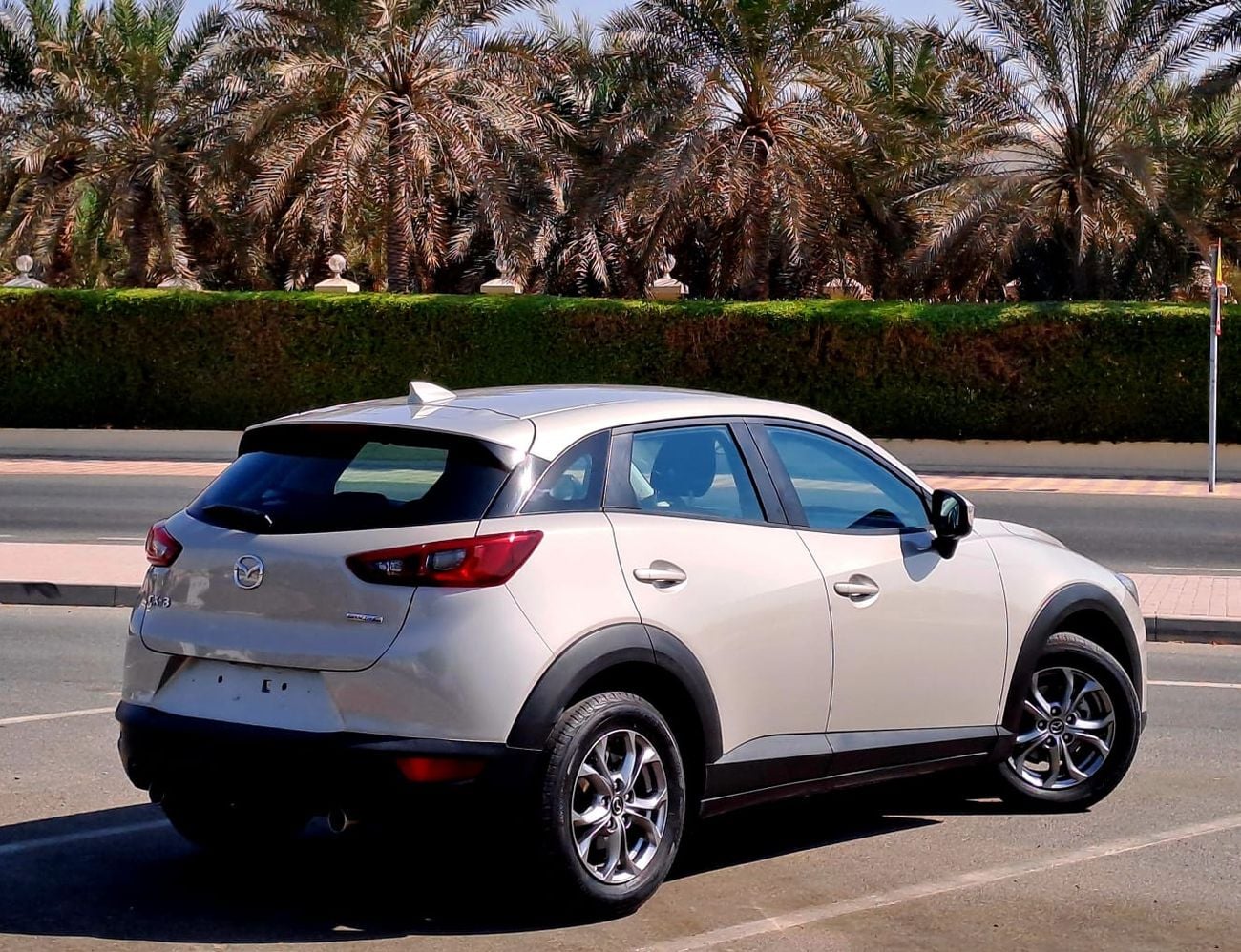 مازدا CX3 GT 740 شهريًا | دول مجلس التعاون الخليجي | مثبت سرعة، كاميرا، نظام تحديد المواقع العالمي (GPS) | خالية