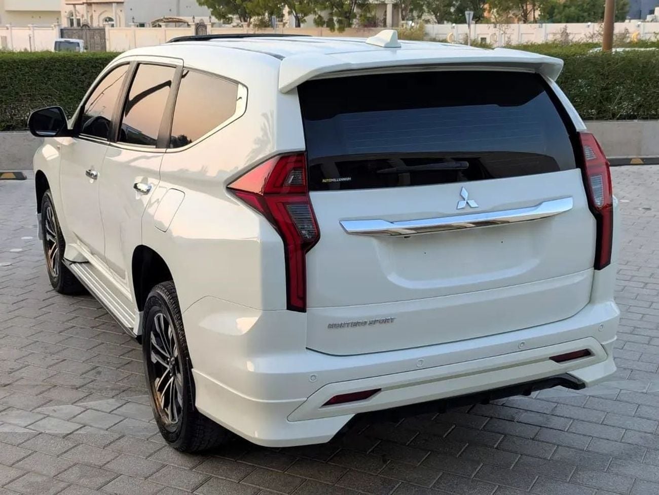 Mitsubishi Montero Sport GLS PREMIUM Top Line 4WD | Interior and Exterior Excellent Condition