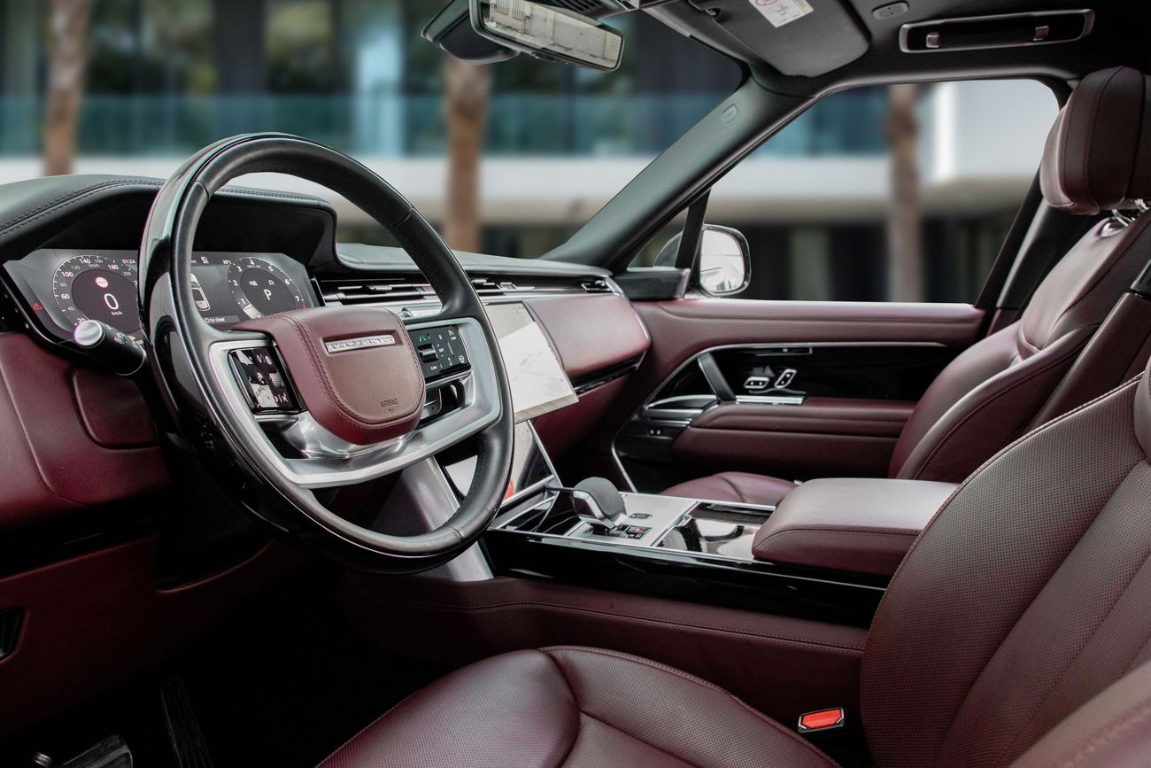 لاند روفر رينج روفر AUTOBIOGRAPHY P530 Range Rover Autobiography | 9,596 P.M | 0% Downpayment | P530 V8!