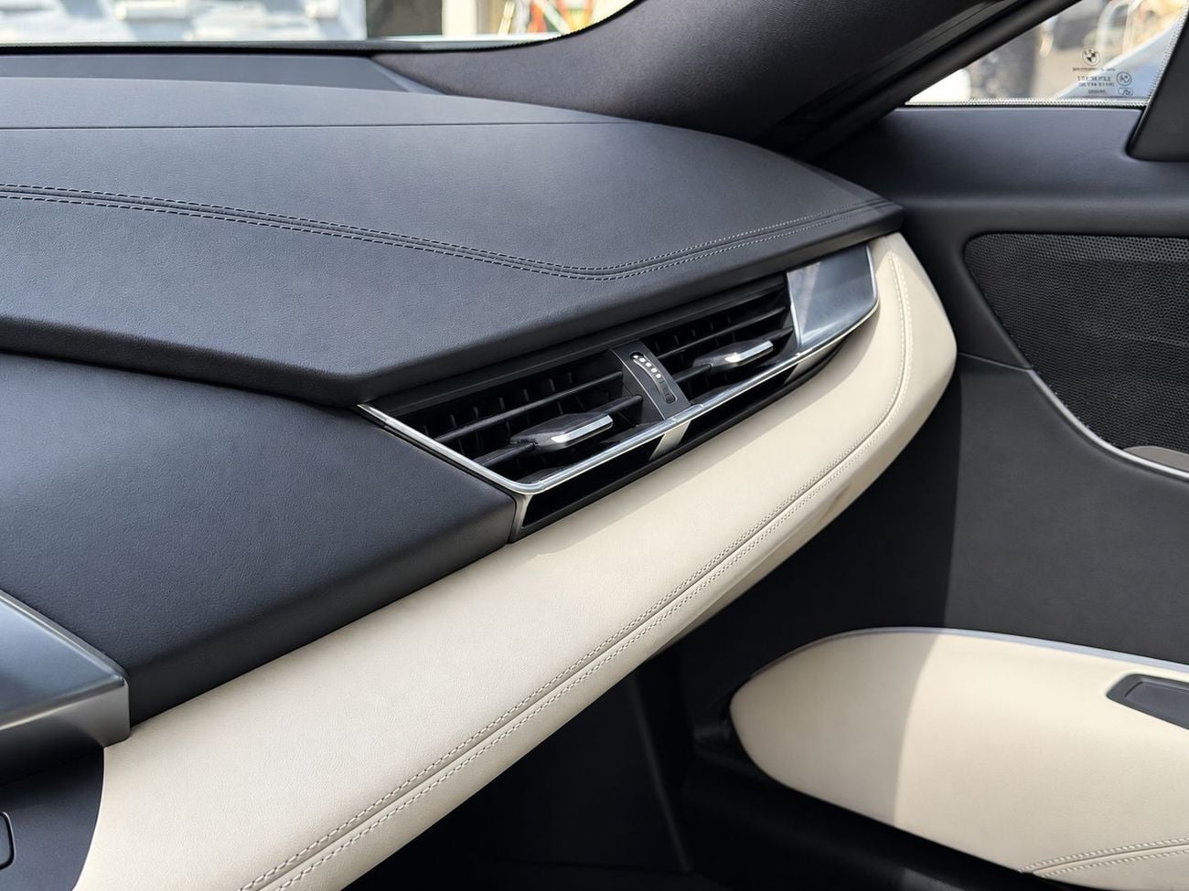 BMW i8 STANDARD