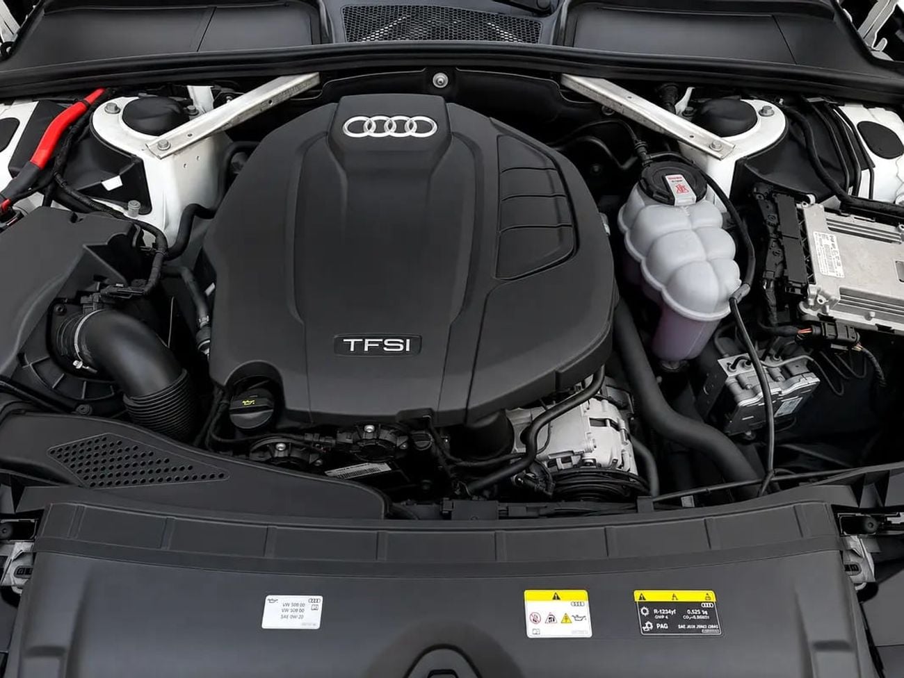 Audi A4 35 TFSI S-LINE