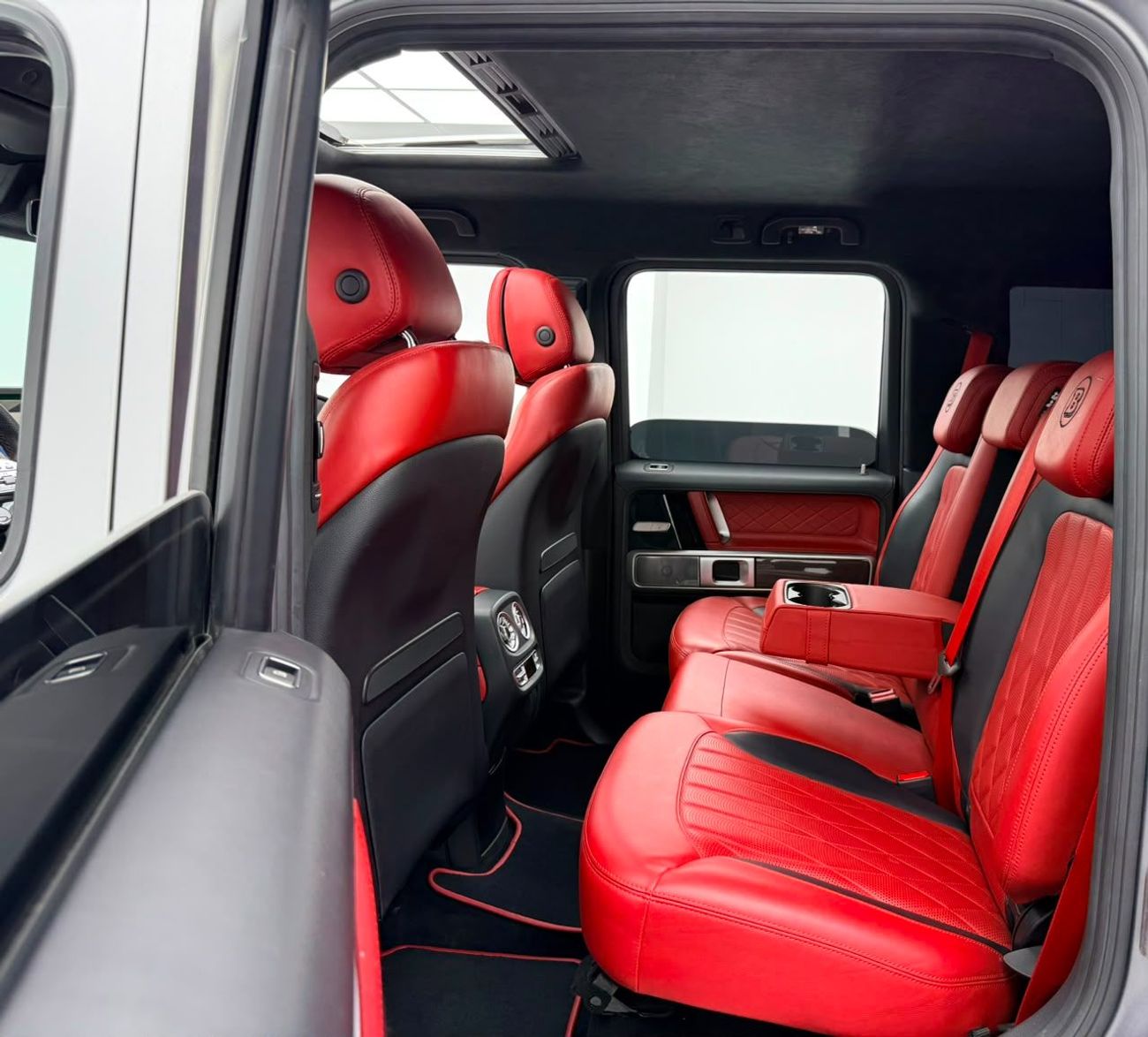 مرسيدس بنز G 63 AMG STANDARD 2020 Mercedes Benz G63 AMG Brabus Kit, Warranty, Fully Loaded, Excellent Condition
