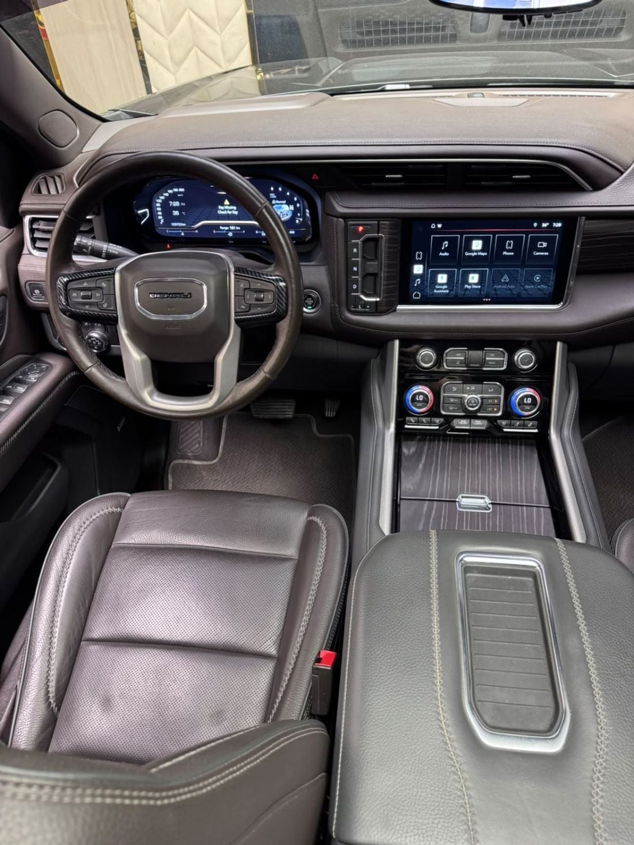 GMC Yukon DENALI
