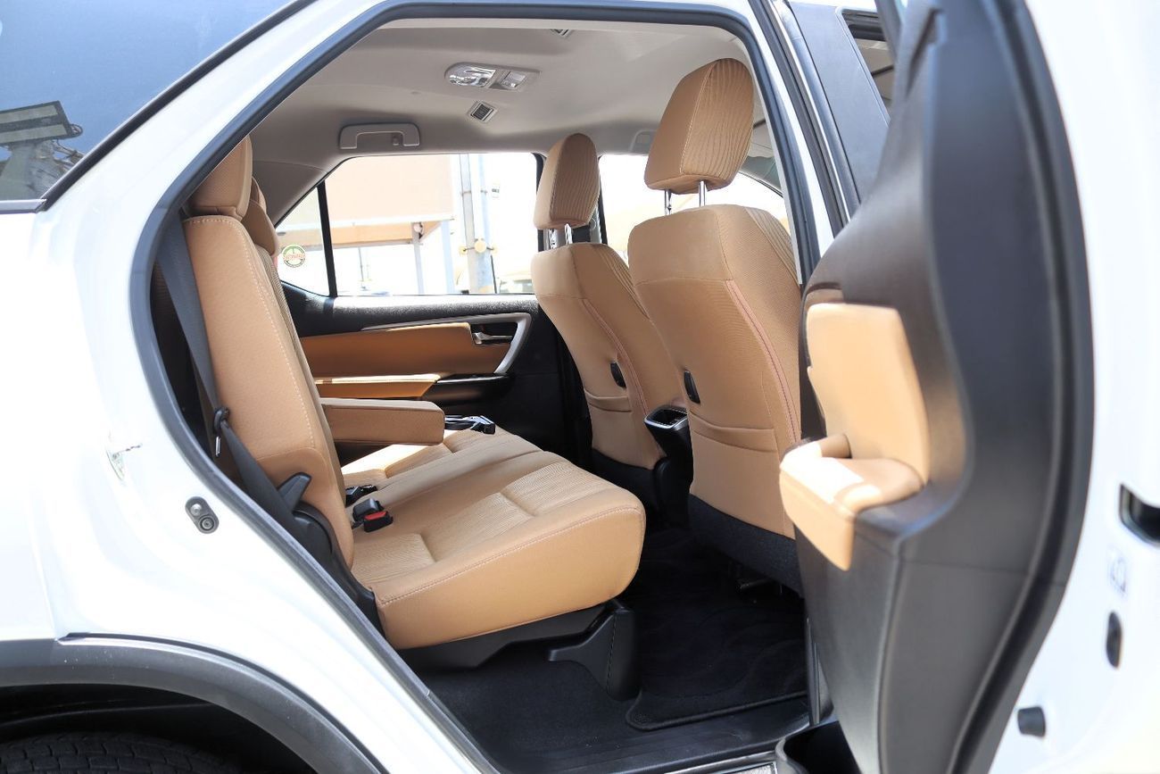 Toyota Fortuner GXR