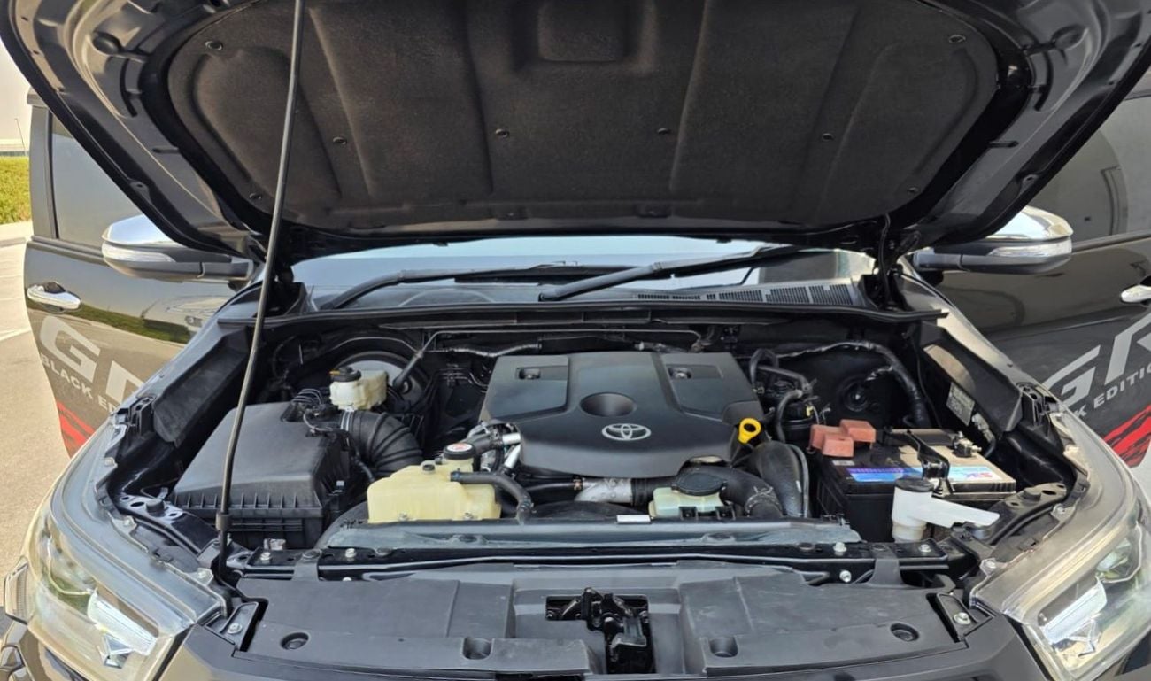 تويوتا هيلوكس 2.8 | 2017 | 2.8 Diesel Engine - AT - 4WD | AFTER MARKET FACELIFTED