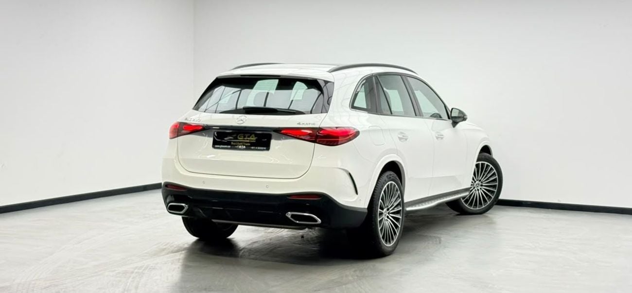 مرسيدس بنز GLC 200 4MATIC مرسيدس بنز GLC200 بريميوم بلس موديل 2026، ضمان مرسيدس لمدة 5 سنوات، كيلومترات التسليم، كاملة المواصف
