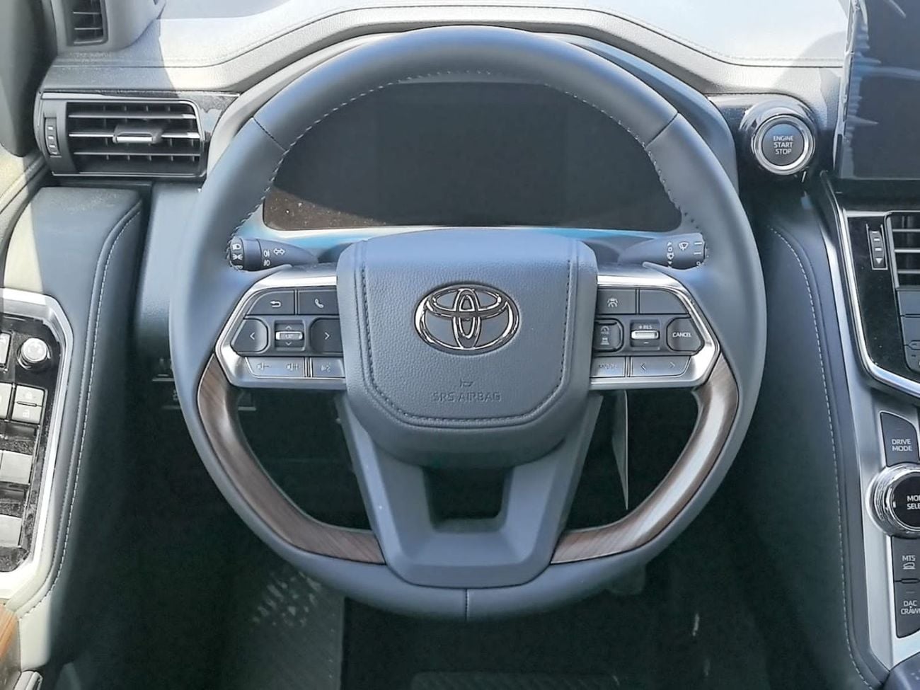 Toyota Land Cruiser GXR