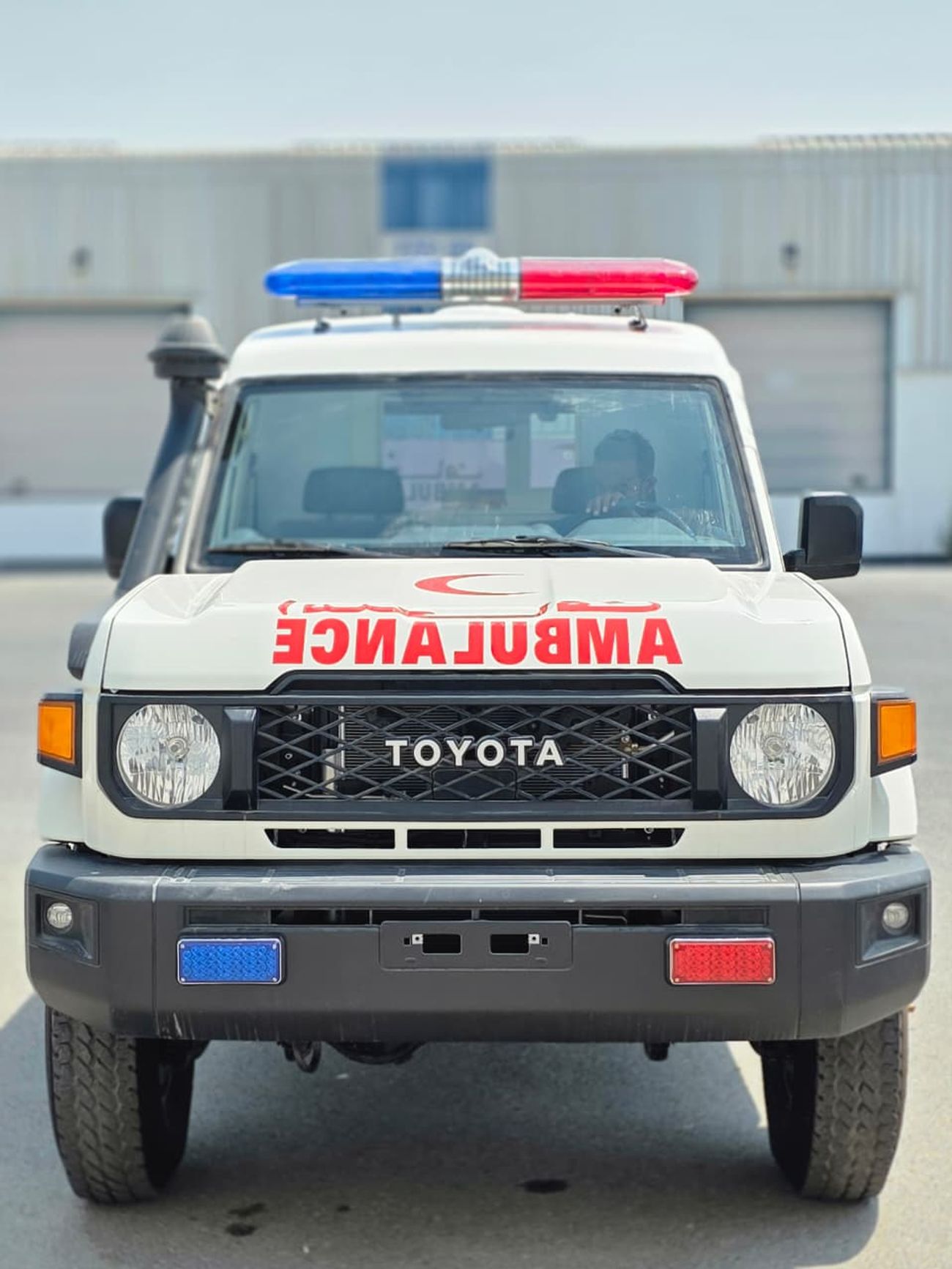 Toyota Land Cruiser 70 LC 78 HARDTOP 4.0L AT AMBULANCE 4WD SUV 2026
