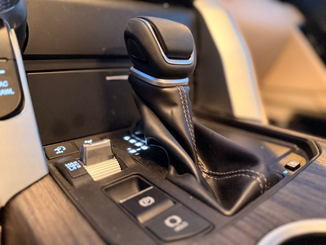 Toyota Land Cruiser GXR 4.0L