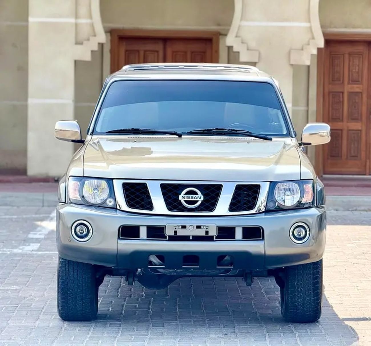 Nissan Patrol SUPER SAFARI نيسان سوبر سفاري موديل فل اوبشن خليجي