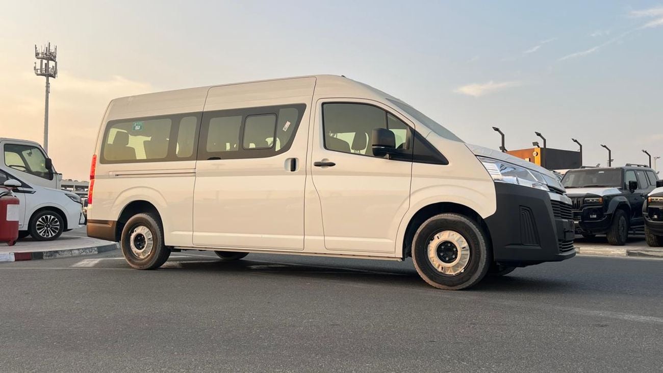 Toyota Hiace DX