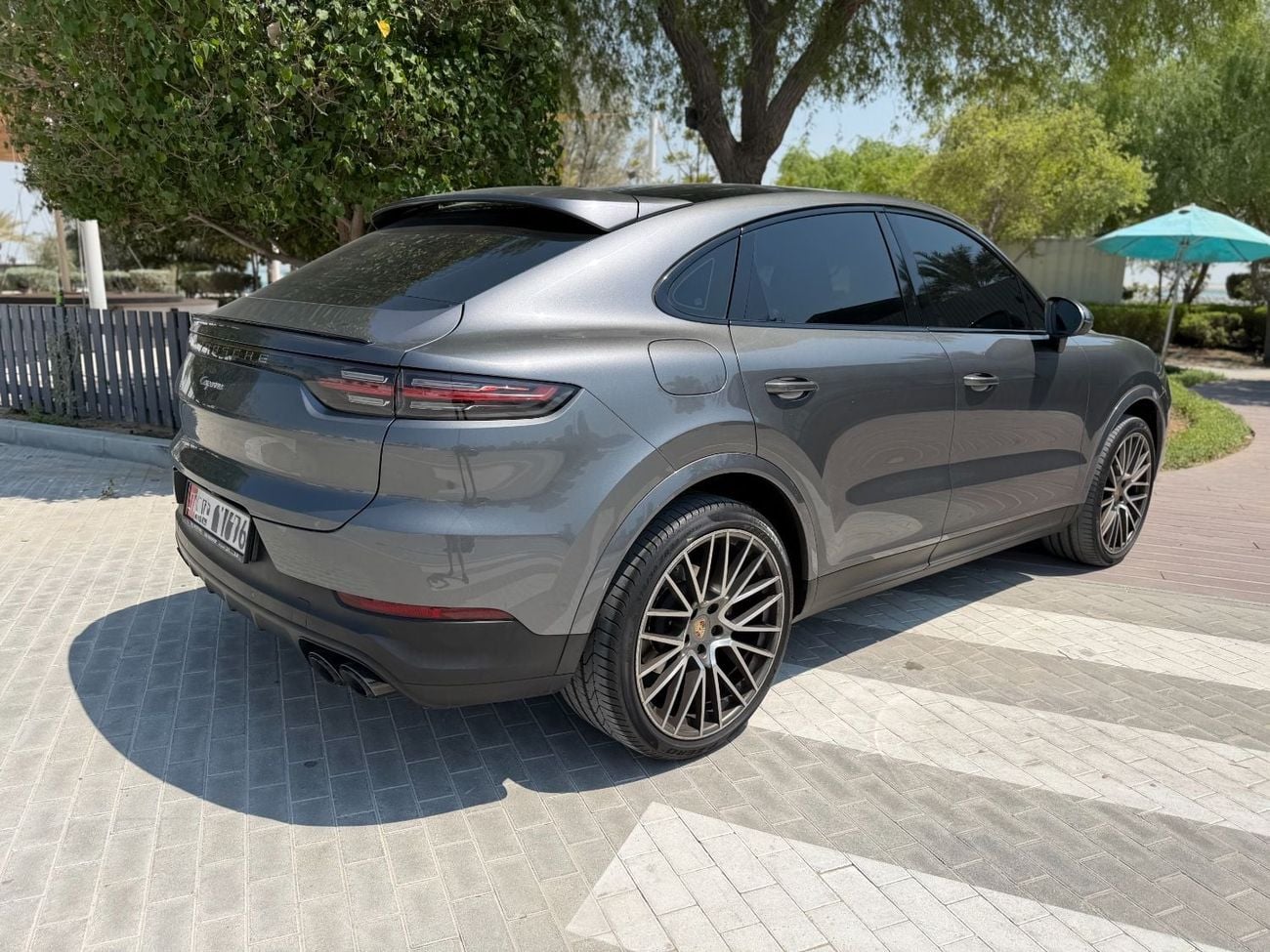 Porsche Cayenne STANDARD