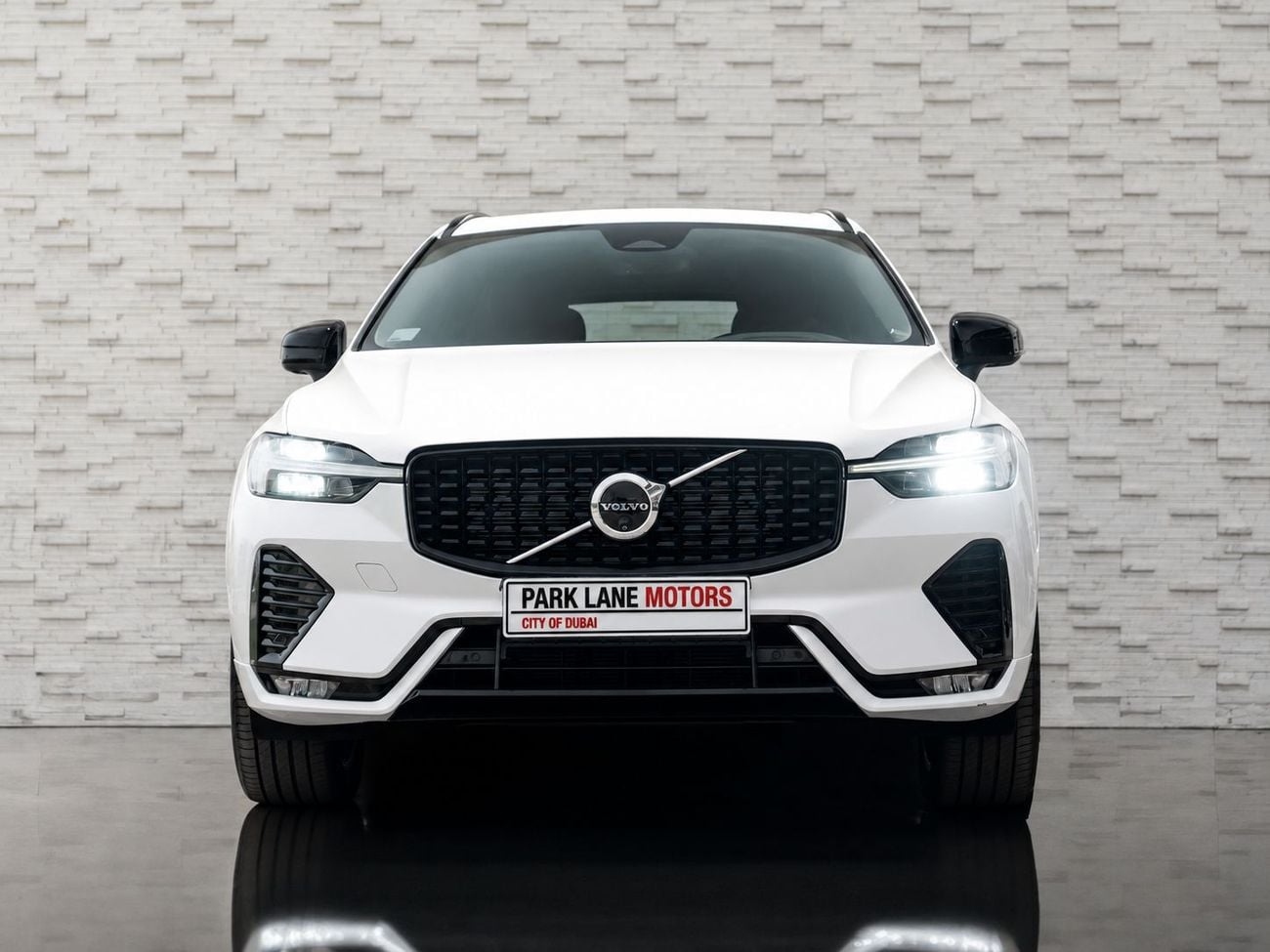 Volvo XC60 ULTIMATE DARK Volvo XC60 B5 2024