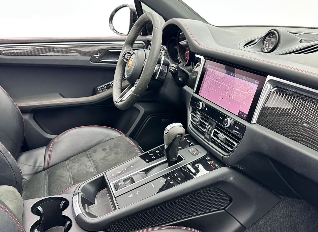 Porsche Macan GTS 2022 Porsche Macan, 1 Year Porsche Warranty, Full Porsche Service History, GCC