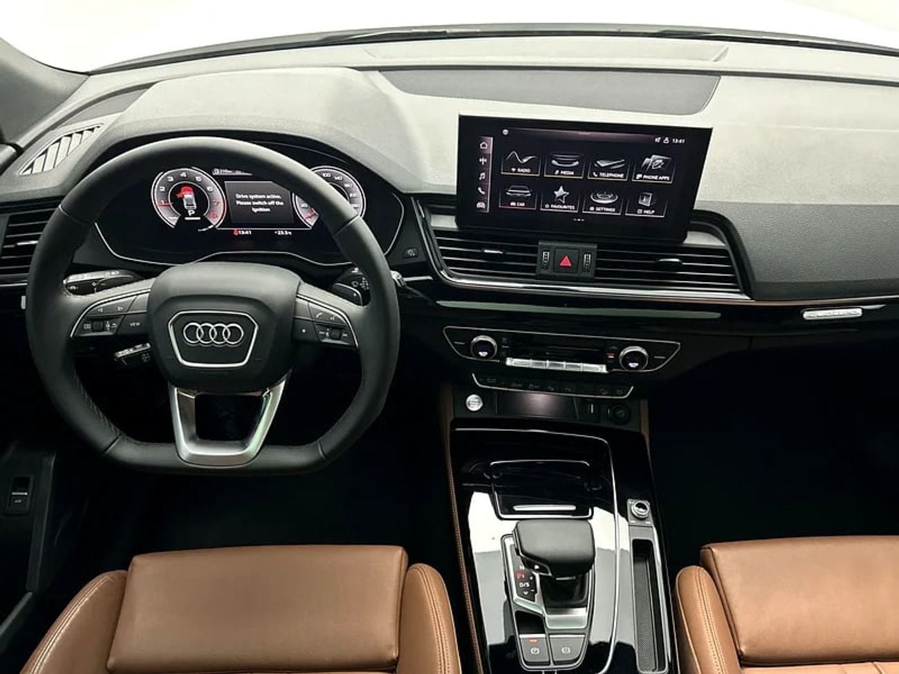 Audi Q5 40 TFSI S-LINE quattro 249hp (Ref# 70795)