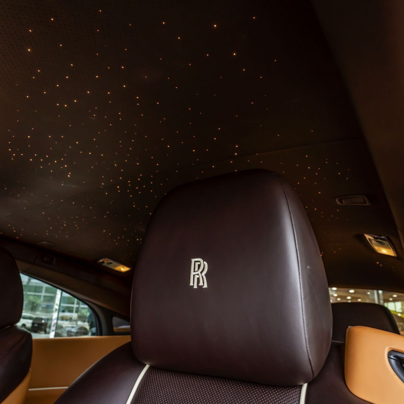 رولز رويس واريث ستاندارد 2017 | ROLLS ROYCE WRAITH | 3 BUTTONS | STAR LIGHT | 45,000KM | GCC