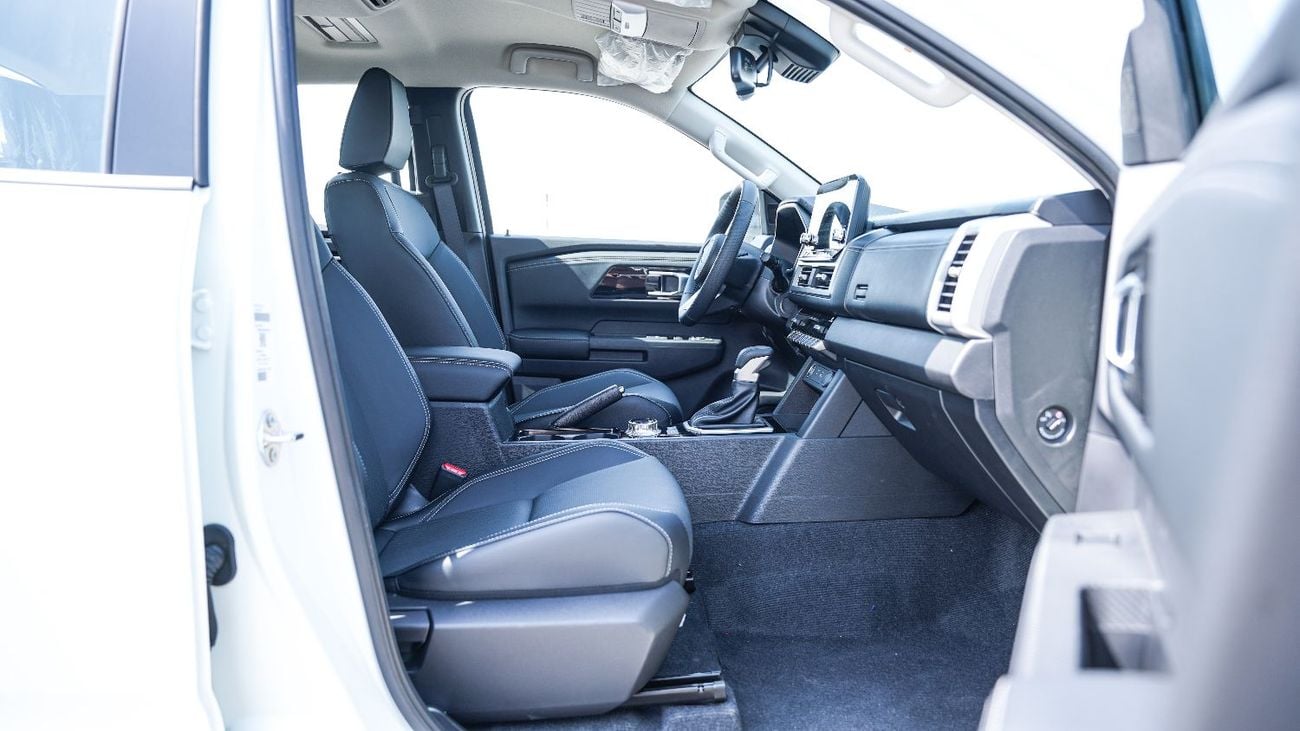 Mitsubishi L200 GLS Brand New – 2.4L Turbo Diesel 4WD Automatic – D82 – 2027 – Export Only
