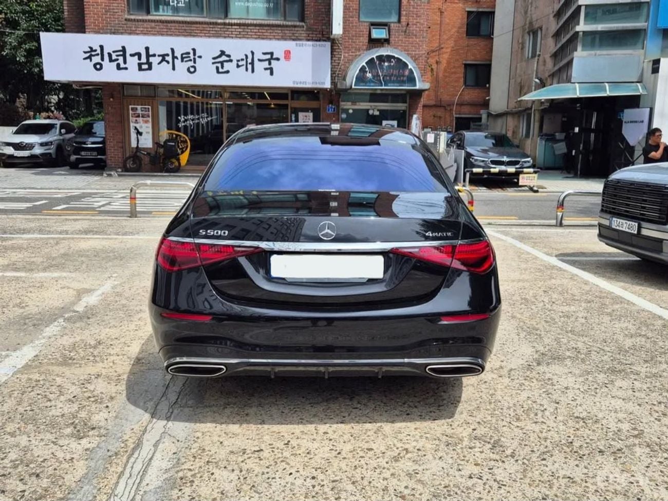 مرسيدس بنز S 500 4MATIC L